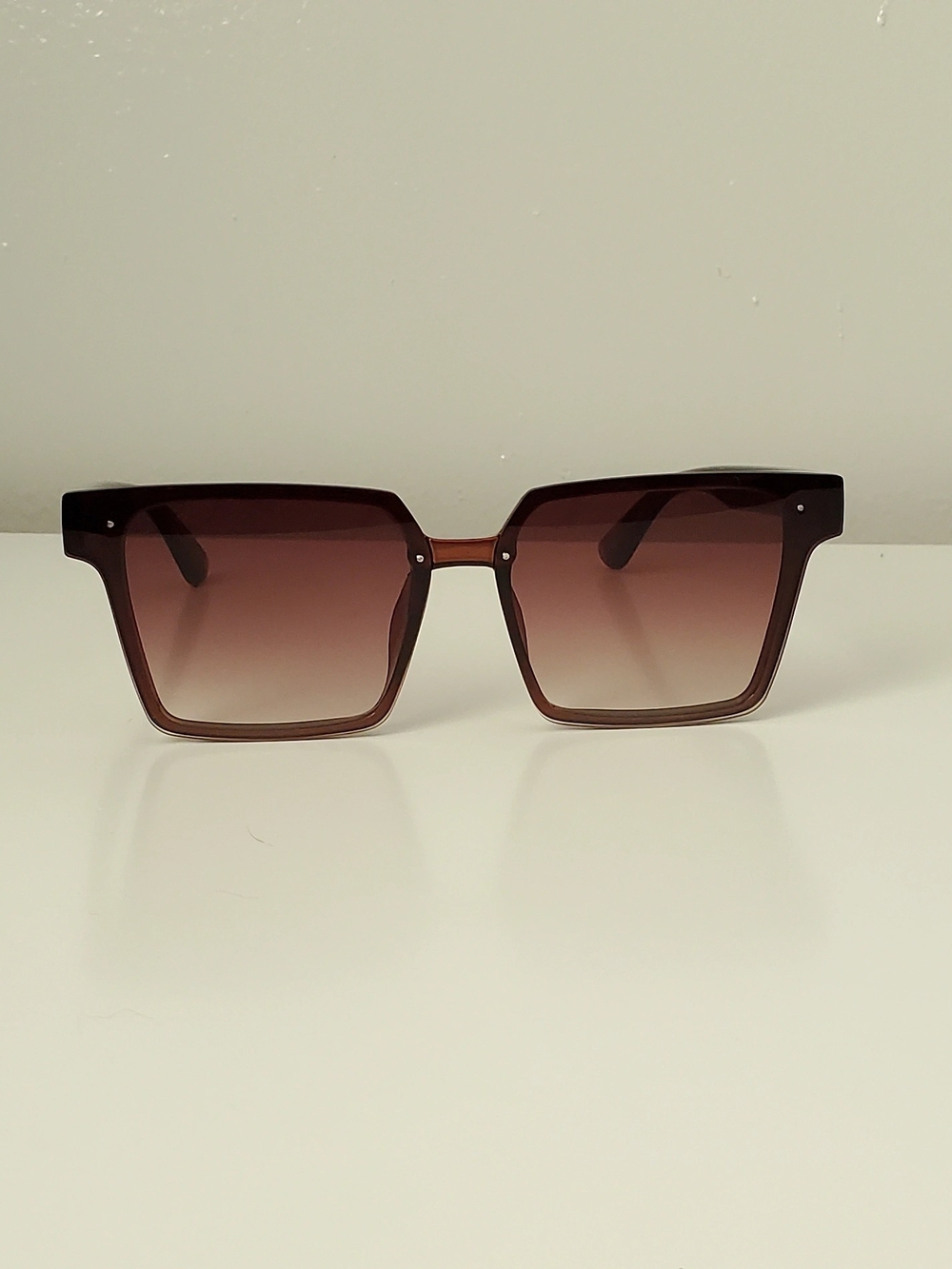 Square Brown Gradient Sunglasses